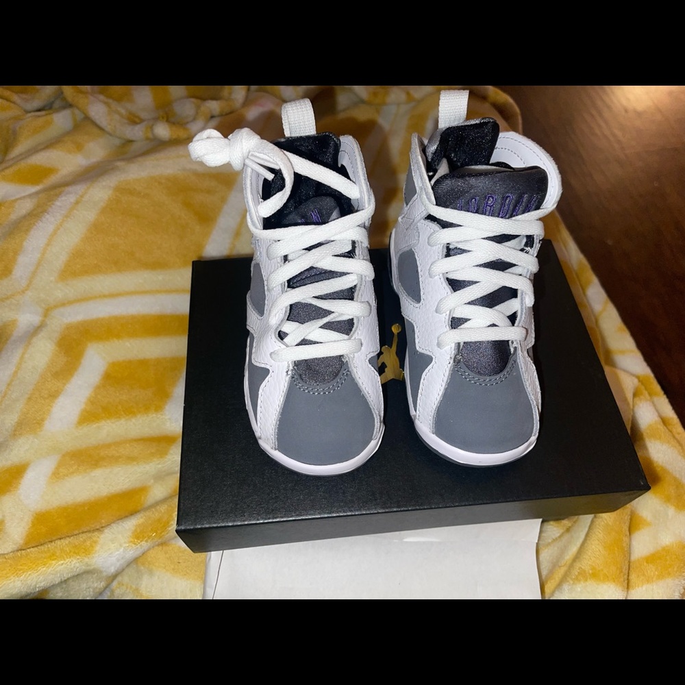Jordan Flint 7
